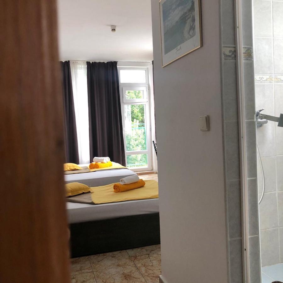 Sunny Varshava Hotel Złote Piaski Zewnętrze zdjęcie